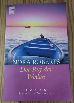 gebrauchtes Buch – Nora Roberts – Der Ruf der Wellen