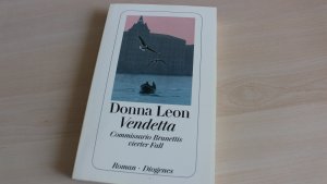 gebrauchtes Buch – Donna Leon – Vendetta - Commissario Brunettis vierter Fall