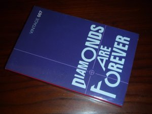 gebrauchtes Buch – Ian Fleming – Diamonds Are Forever: A James Bond 007 Novel