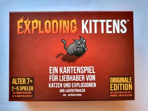 Exploding Kittens, NSFW Edition, Grundspiel