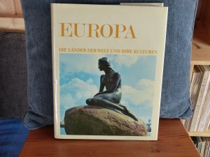 Europa1, Europa2, Europa3, Afrika, Amerika1, Amerika2, Ozeanien, Asien1 und Asien2