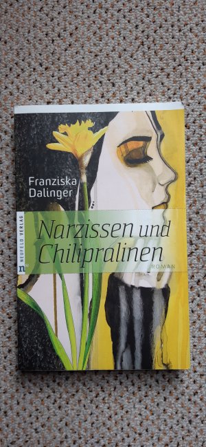 Narzissen und Chilipralinen