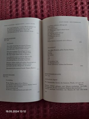 gebrauchtes Buch – Walter Urbanek – lyrische signaturen - zeichen und zeiten im dt. gedicht. anthologie und poetik d. gedichts