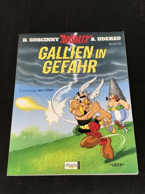 gebrauchtes Buch – Goscinny, René – Gallien in Gefahr - Band 33