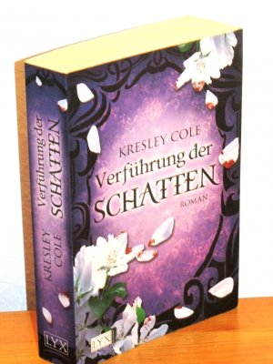 Verführung der Schatten - Roman - Deutschsprachige Erstausgabe 2010