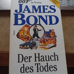 007 James Bond, Der Hauch des Todes