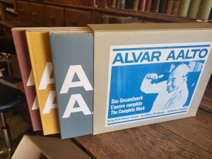 Alvar Aalto - Das Gesamtwerk L oeuvre complète The Complete Work (3 Bände komplett). Band 1: 1922-1962 Band 2: 1962-1970 Band 3: Projekte und letzte Bauten