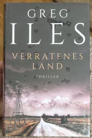 gebrauchtes Buch – Greg Iles – Verratenes Land