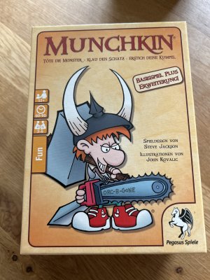 Munchkin - Basisspiel plus Erweiterung „Abartige Axt“