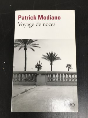 gebrauchtes Buch – Patrick Modiano – Voyage de noces