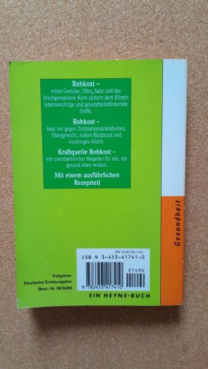 gebrauchtes Buch – Kenton, Leslie; Kenton – Kraftquelle Rohkost. Vitalität und Gesundheit durch naturbelassene Ernährung.