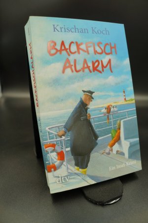 gebrauchtes Buch – Krischan Koch – Backfischalarm - Ein Inselkrimi + :::Geschenk:::