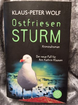 gebrauchtes Buch – Klaus-Peter Wolf – Ostfriesensturm - Der neue Fall für Ann Kathrin Klaasen