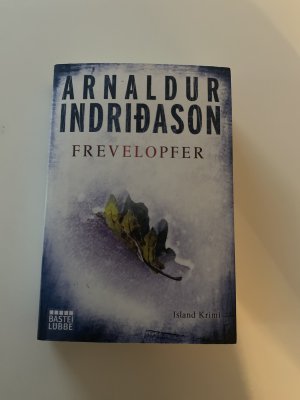 gebrauchtes Buch – Arnaldur Indriðason – Frevelopfer - Island-Krimi