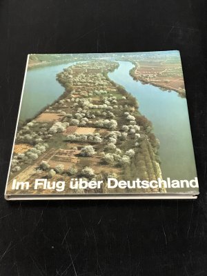 gebrauchtes Buch – Gerhard Stenzel – Im Flug über Deutschland