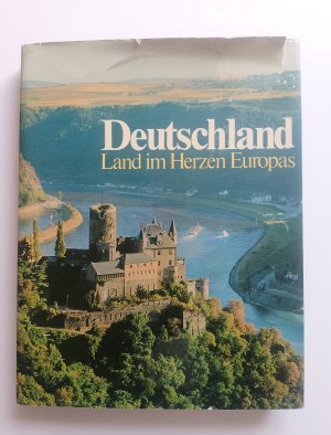 gebrauchtes Buch – Toni Schneiders – Deutschland Land im Herzen Europas