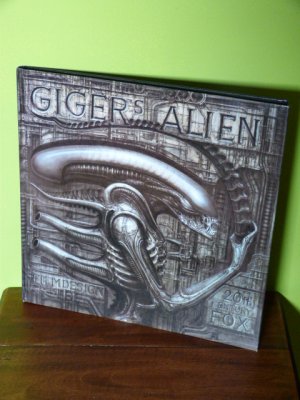 gebrauchtes Buch – Giger, H R – Giger's Alien 19K