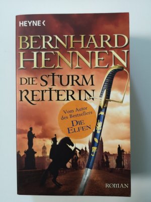 gebrauchtes Buch – Bernhard Hennen – Die Sturmreiterin