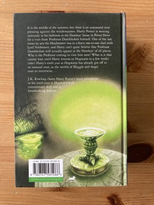 gebrauchtes Buch – Rowling, Joanne K – Harry Potter and the Half-Blood Prince - Children's Edition