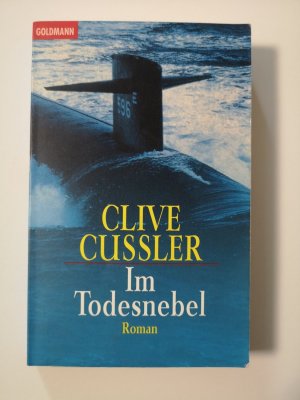 gebrauchtes Buch – Clive Cussler – Im Todesnebel