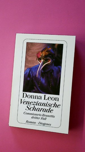 gebrauchtes Buch – Donna Leon – VENEZIANISCHE SCHARADE. Commissario Brunettis dritter Fall ; Roman