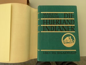 Die Feuerlandindianer Band 3 ( III/I ) Die Halakwulup - vom Leben und Denken der Wassernomaden in West-Patagonien. Feuerland Indianer