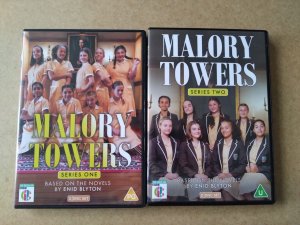 Malory Towers Series One & Two DVD Englisch, Enid Blyton Dolly