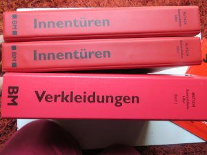 BM Nutsch Konstruktionshilfen Innentüren (2 Ordner) + Konstruktionshilfen Innenausbau/Verkleidungen (1 Ordner) + Entwurfsblätter Innenausbau/Möbel/Bauelemente […]