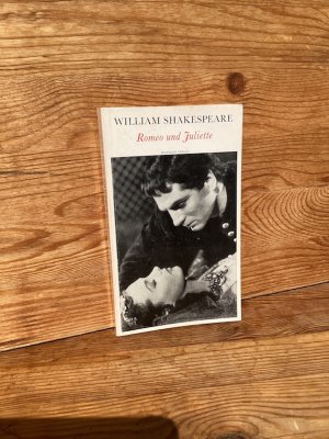 gebrauchtes Buch – Shakespeare, William / Wieland – Romeo und Juliette. Ein Trauerspiel (William Shakespeare. Theatralische Werke in 21 Einzelbänden, Bd. 17)