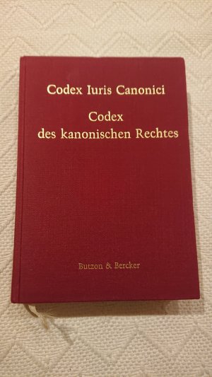 gebrauchtes Buch – auctoritate Ioannis Pauli PP – Codex des kanonischen Rechtes