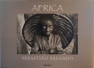 gebrauchtes Buch – Lélia Salgado – AFRICA