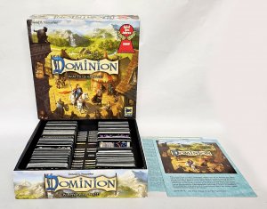 gebrauchtes Spiel – Donald X. Vaccarino – Dominion Was für eine Welt