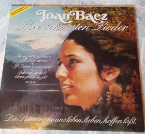 gebrauchter Tonträger – Joan Baez – Lovesong Album & Ihre schönsten Lieder (3 LPs)