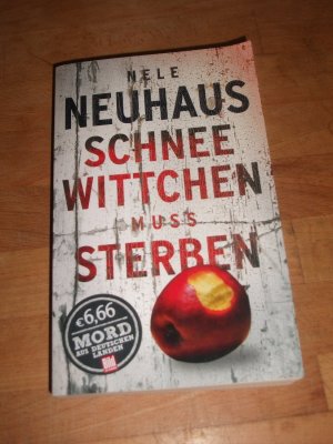 gebrauchtes Buch – Nele Neuhaus – Schneewittchen muss sterben