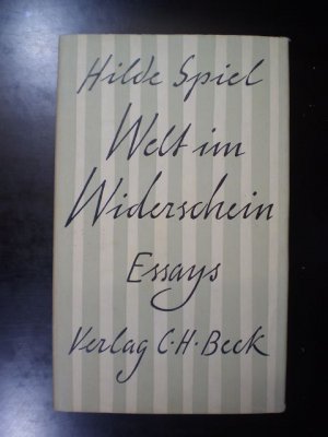 Welt im Widerschein. Essays