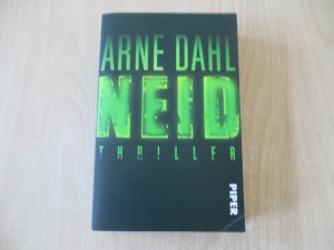 gebrauchtes Buch – Arne Dahl – Neid