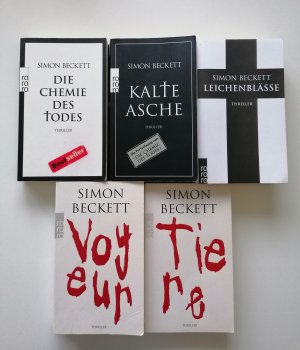 gebrauchtes Buch – Simon Beckett – Thriller David Hunter 1-3 Die Chemie des Todes, Kalte Asche, Leichenblässe, Voyeur & Tiere