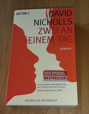 gebrauchtes Buch – David Nicholls – Zwei an einem Tag