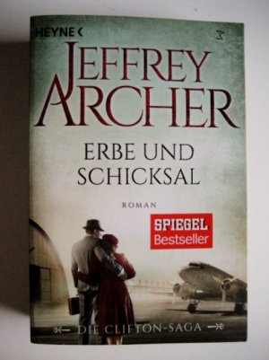 gebrauchtes Buch – Jeffrey Archer – Erbe und Schicksal - Die Clifton Saga 3 - Roman