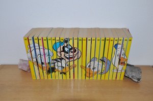 gebrauchtes Buch – Walt Disney – Walt Disney  Donald Duck Lustige Taschenbücher Sammlung (140 Stück)