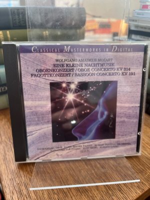 gebrauchter Tonträger – Mozart, Wolfgang Amadeus  – Mozart: Eine kleine Nachtmusik; Oboenkonzert; Fagottkonzert. Audio-CD.