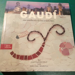 gebrauchtes Buch – Juan Eduardo Cirlot – Gaudi - una introduccio a la seva arquitectura