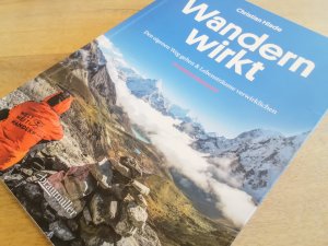 gebrauchtes Buch – Christian Hlade – Wandern wirkt