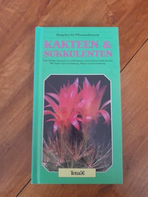 gebrauchtes Buch – Peter Chapman, Margaret Martin – Kakteen und Sukkulenten - eine farbige Auswahl von 150 Kakteen und anderen Sukkulenten ; mit vielen Tips zur Haltung, Pflege und Vermehrung