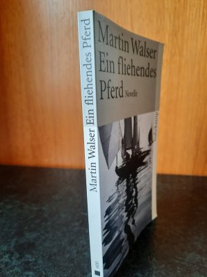 gebrauchtes Buch – Martin Walser – Ein fliehendes Pferd. Novelle.