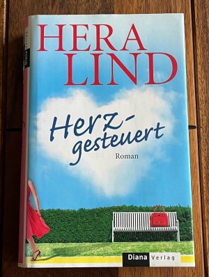 gebrauchtes Buch – Hera Lind – Herzgesteuert – Heiterer Liebesroman v. Hera Lind