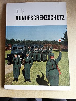 antiquarisches Buch – Manfred Bichler – DER BUNDESGRENZSCHUZ