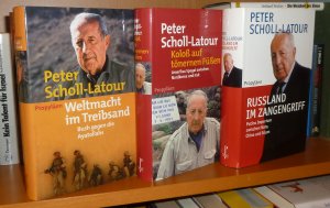 gebrauchtes Buch – Peter Scholl-Latour – Weltmacht im Treibsand  /  Koloß auf tönernen Füßen  /  Russland im Zangengriff. 3 Bände.