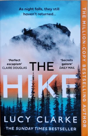 gebrauchtes Buch – Lucy Clarke – The Hike