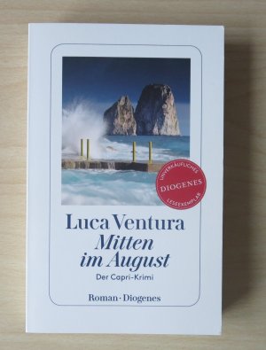 gebrauchtes Buch – Luca Ventura – Mitten im August - Der Capri-Krimi